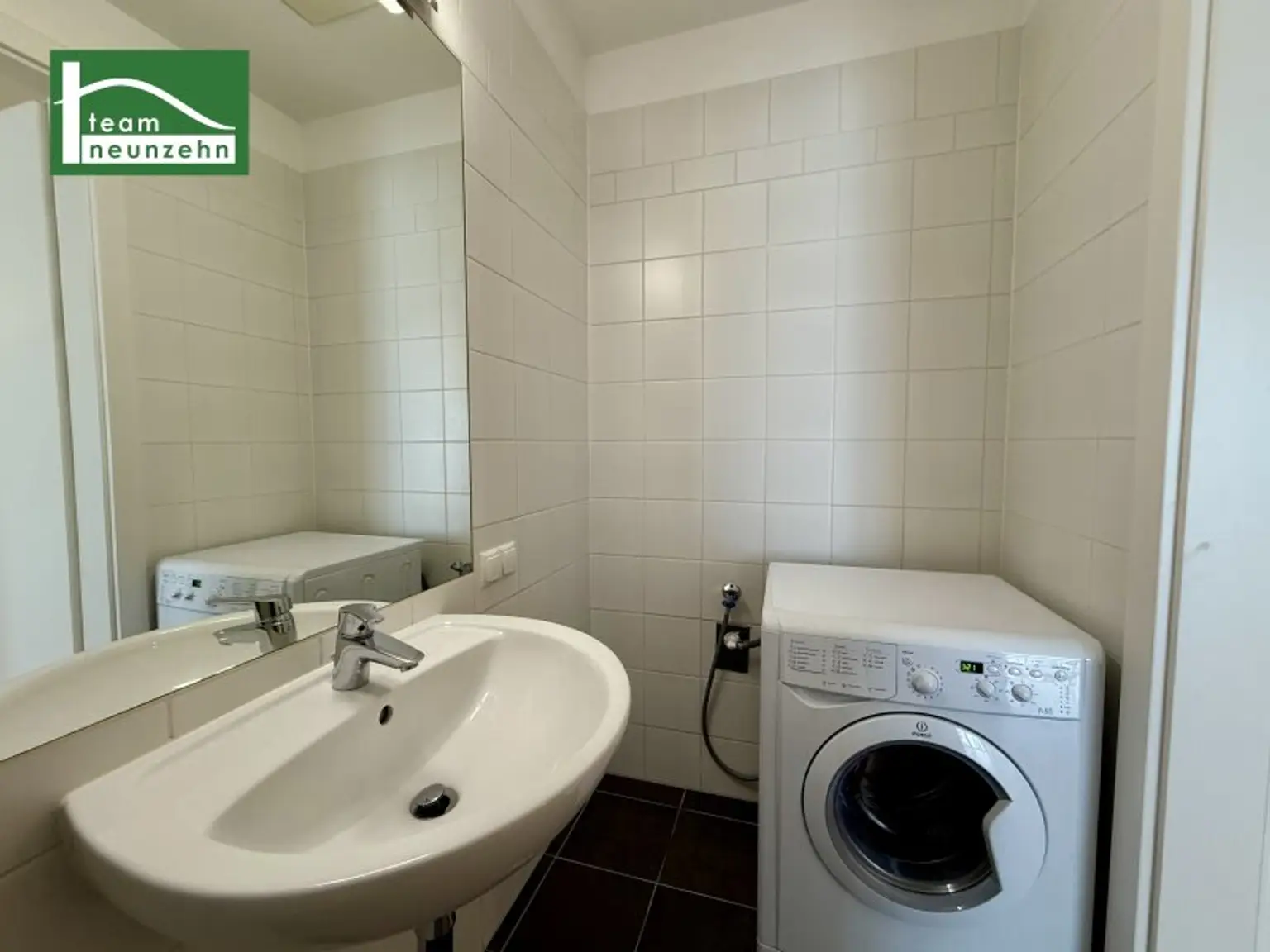 Attraktive 2-Zimmer-Wohnung mit Loggia in Ruhelage – unbefristet & bezugsbereit ab 01.09.!
