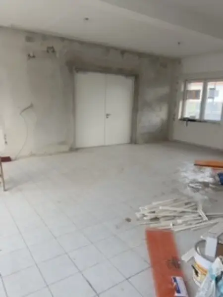 Vollsanierte Gewerbefläche in Wien: 682m²,  perfekt für Ihr Business! 28 Stellplätze, LKW Einfahrt