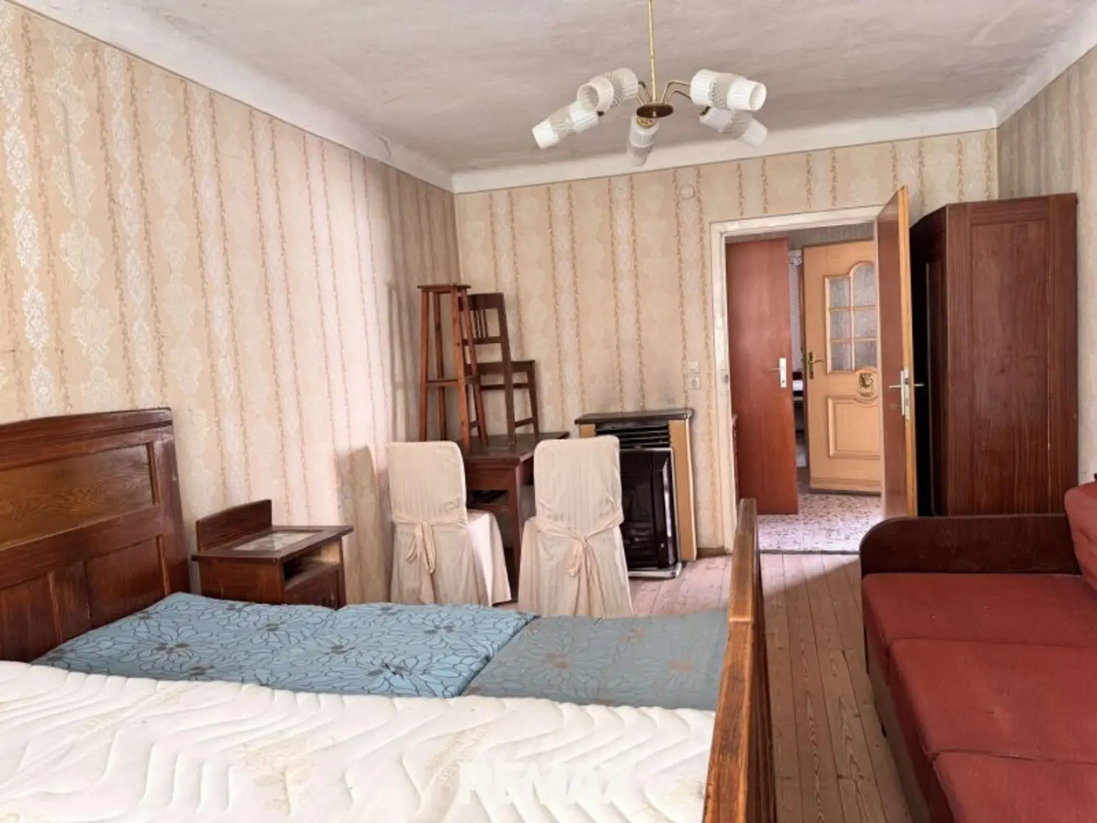 EFH 3481 Fels-Schlafzimmer