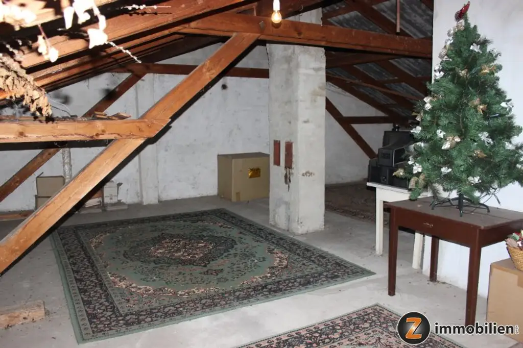 Nähe Rechnitz: Bezugsfertiges Wohnhaus mit Wintergarten!