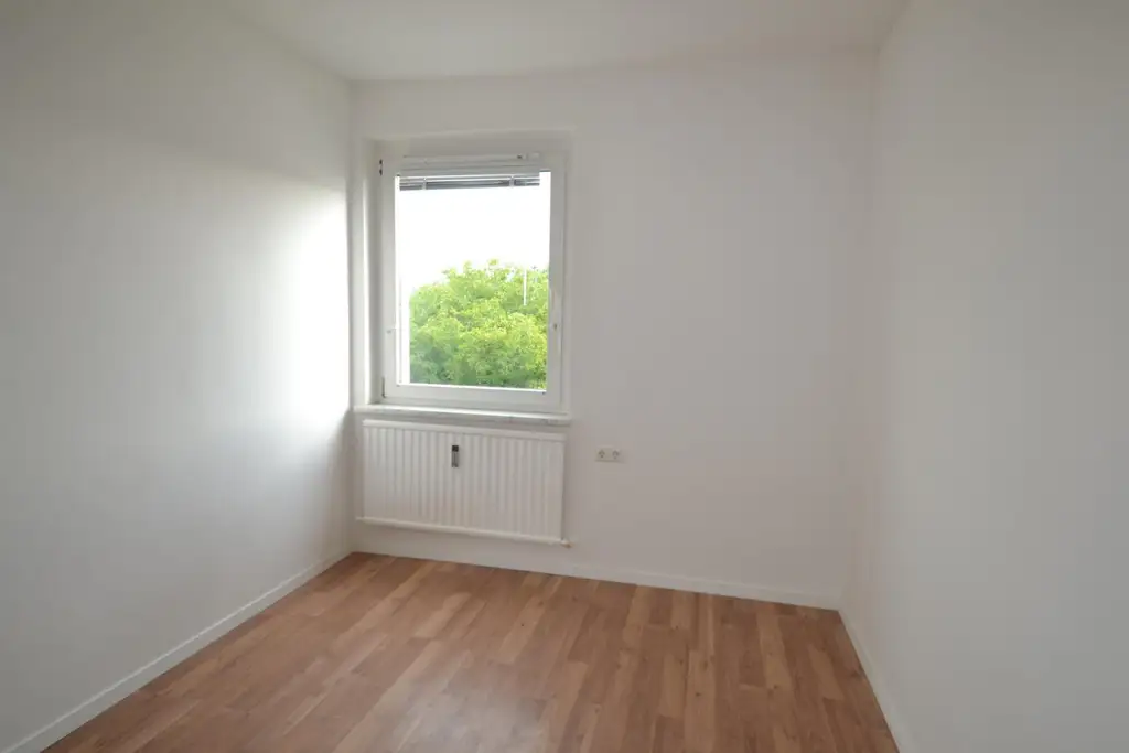 Gut aufgeteilte Wohnung mit Balkon in Hausmening