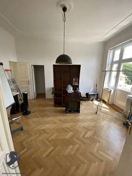 Zum Verkauf gelangt eine außergewöhnliche Villa in absoluter Bestlage von Hietzing