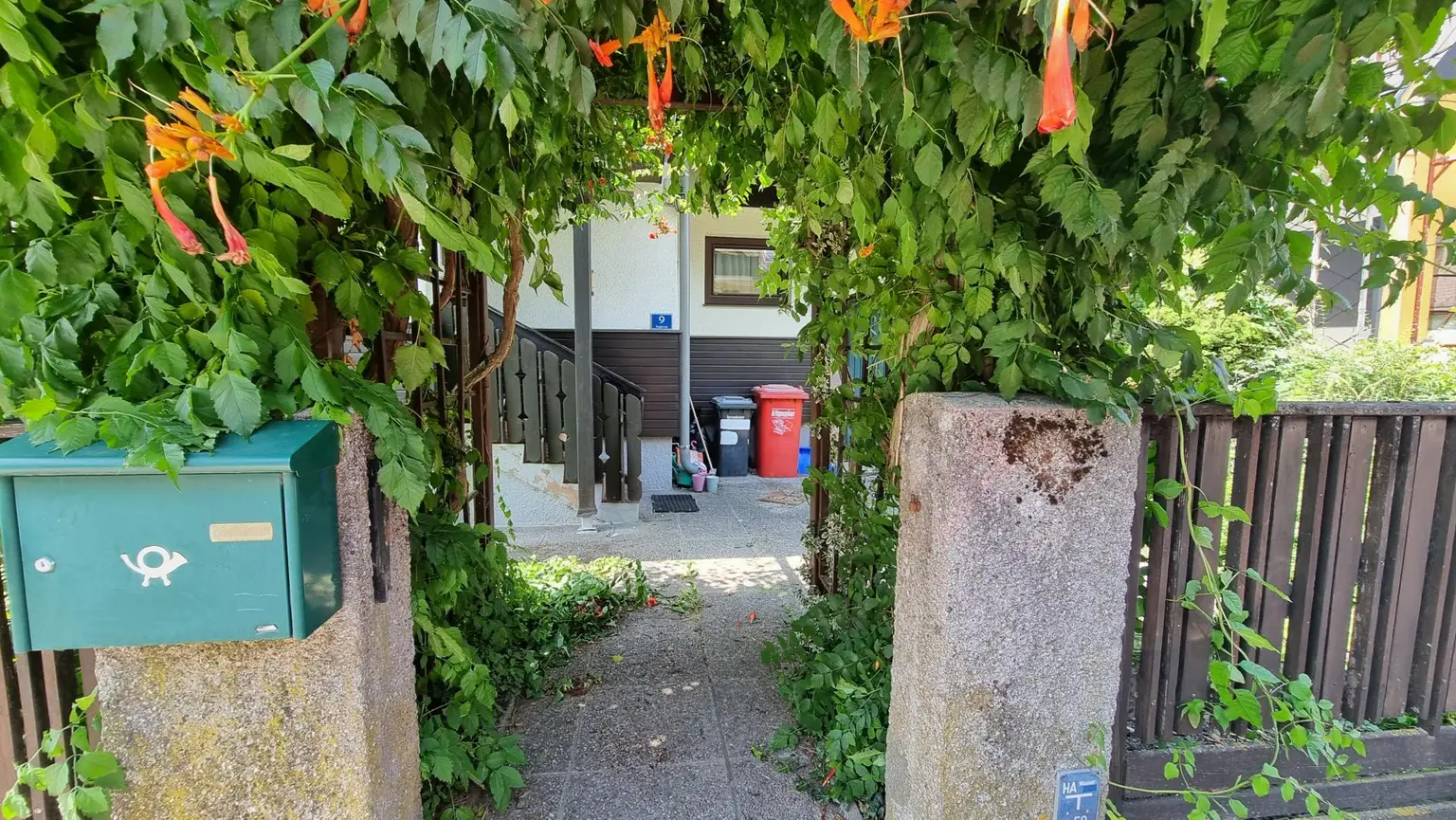 Wohnen in ruhiger Siedlungslage - Einfamilienhaus in Heuberg