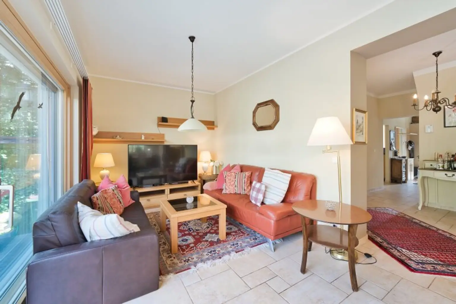 Vision trifft Investition - Einfamilienhaus mit Wohnrecht und 600m² Gartenparadies!