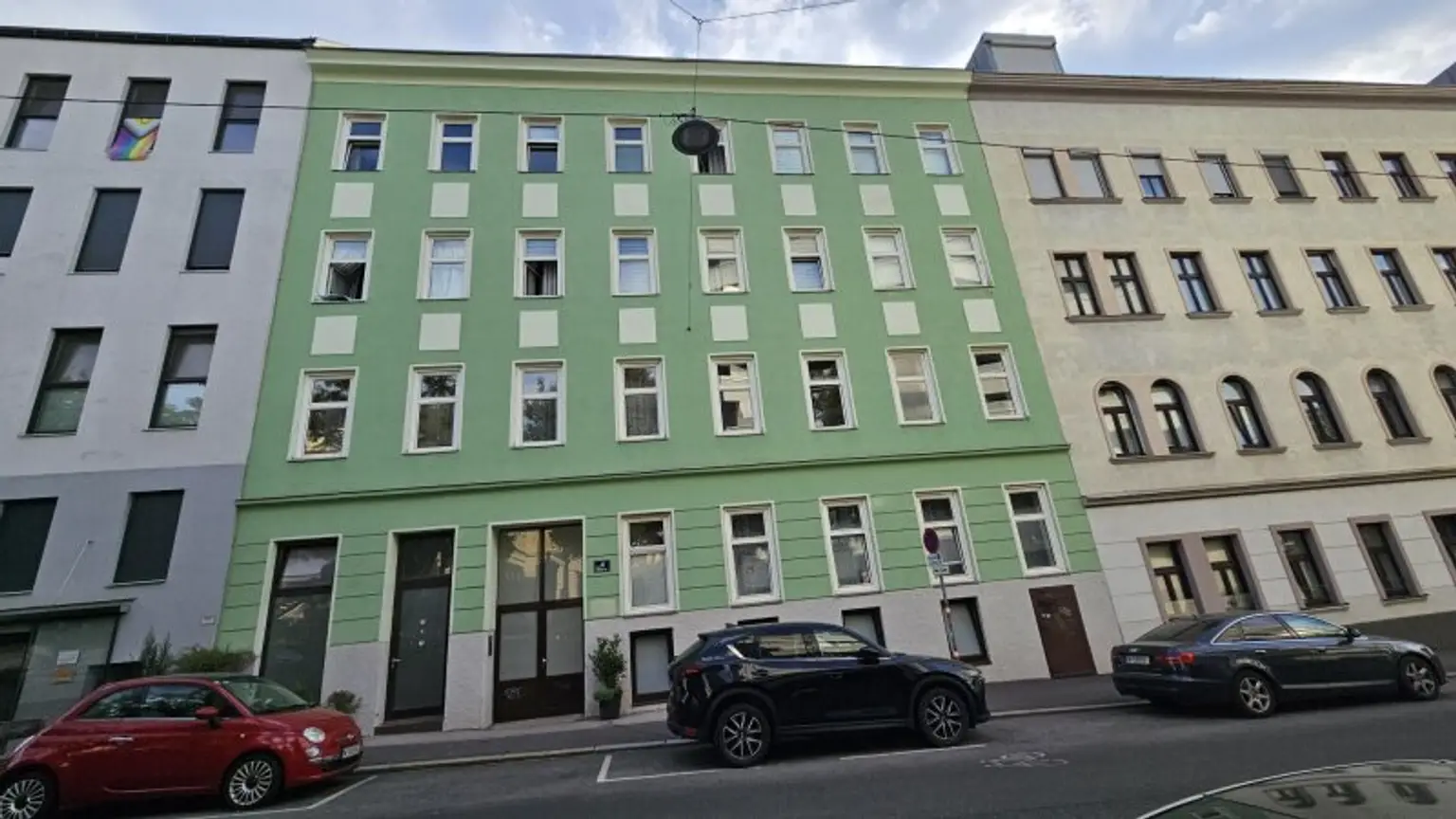 Unbefristetes Portallokal - 59 m2, 2 Zimmer plus Lagerraum - vielseitig verwendbar. Sofortbezug!