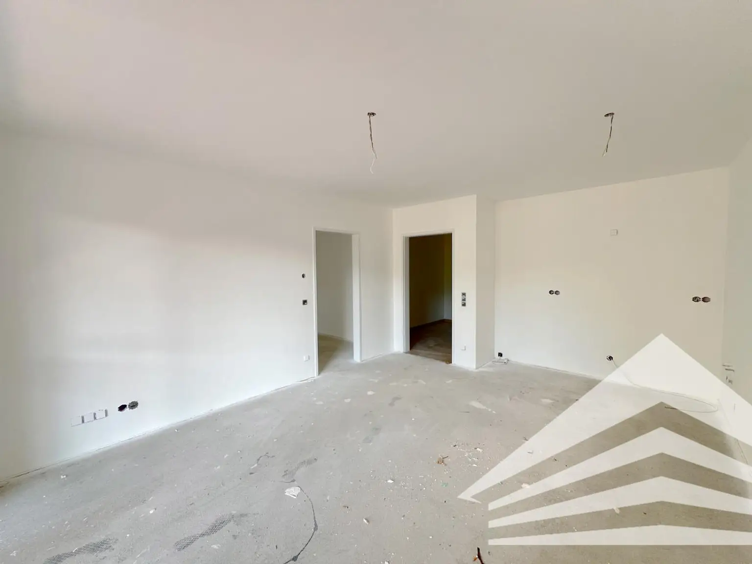 Wunderschöne 2-Zimmer Wohnung mit großem Balkon in Puchenau!