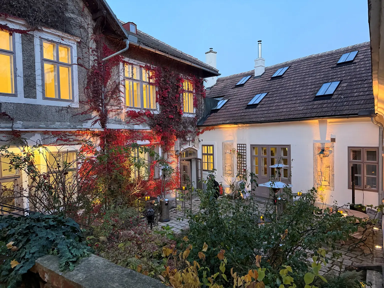 Wo Geschichte lebendig wird - Romantische Villa mit Park