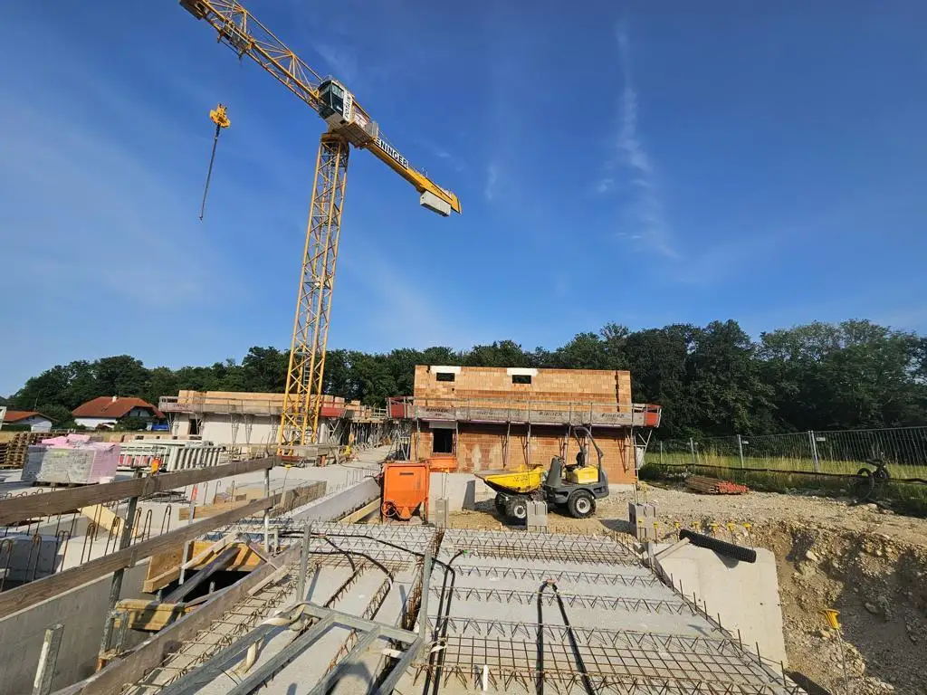 Provisionsfrei! Neubauprojekt Holzhäuseln: leistbare 75m² ETW mit Garten in Waldrandlage mit Traunsteinblick