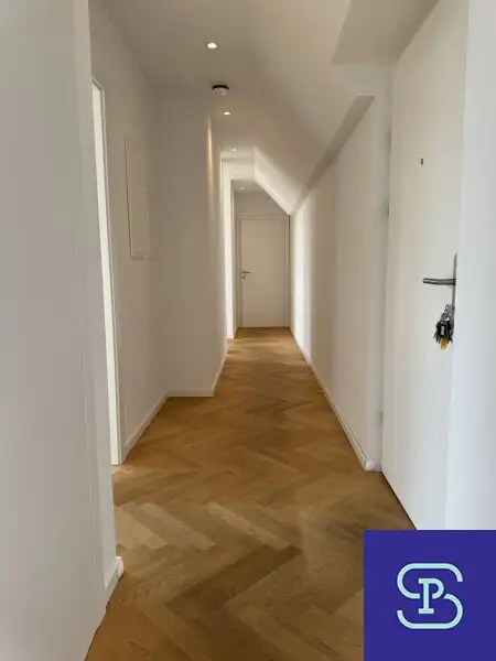 Provisionsfrei: Klimatisierte 73m² DG-Wohnung + 10,2m² Terrasse Nähe Karmelitermarkt - 1020 Wien