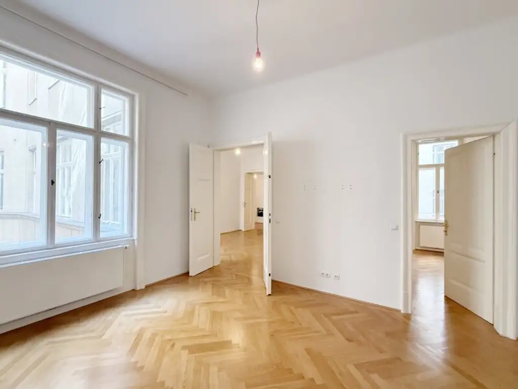 Großzügige 3,5-Zimmer-Wohnung mit Balkon im Herzen von Wien