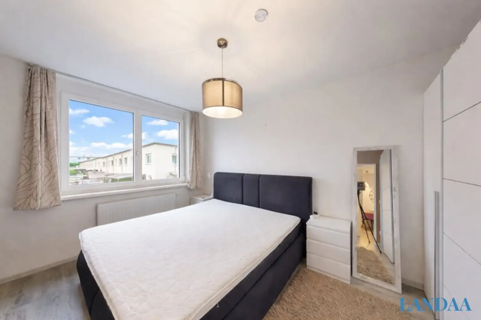 Wunderschöne 2 Zimmerwohnung mit Balkon und Garage