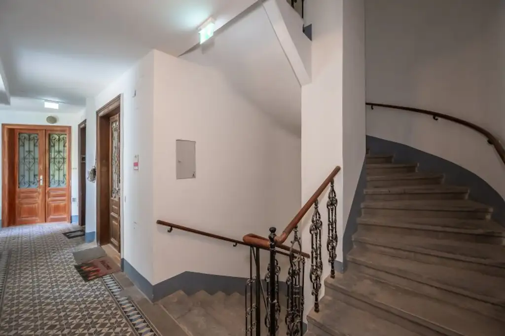 ++KOPP++ sanierungsbedürftige 1-Zimmer Altbau-Wohnung in toller Lage!