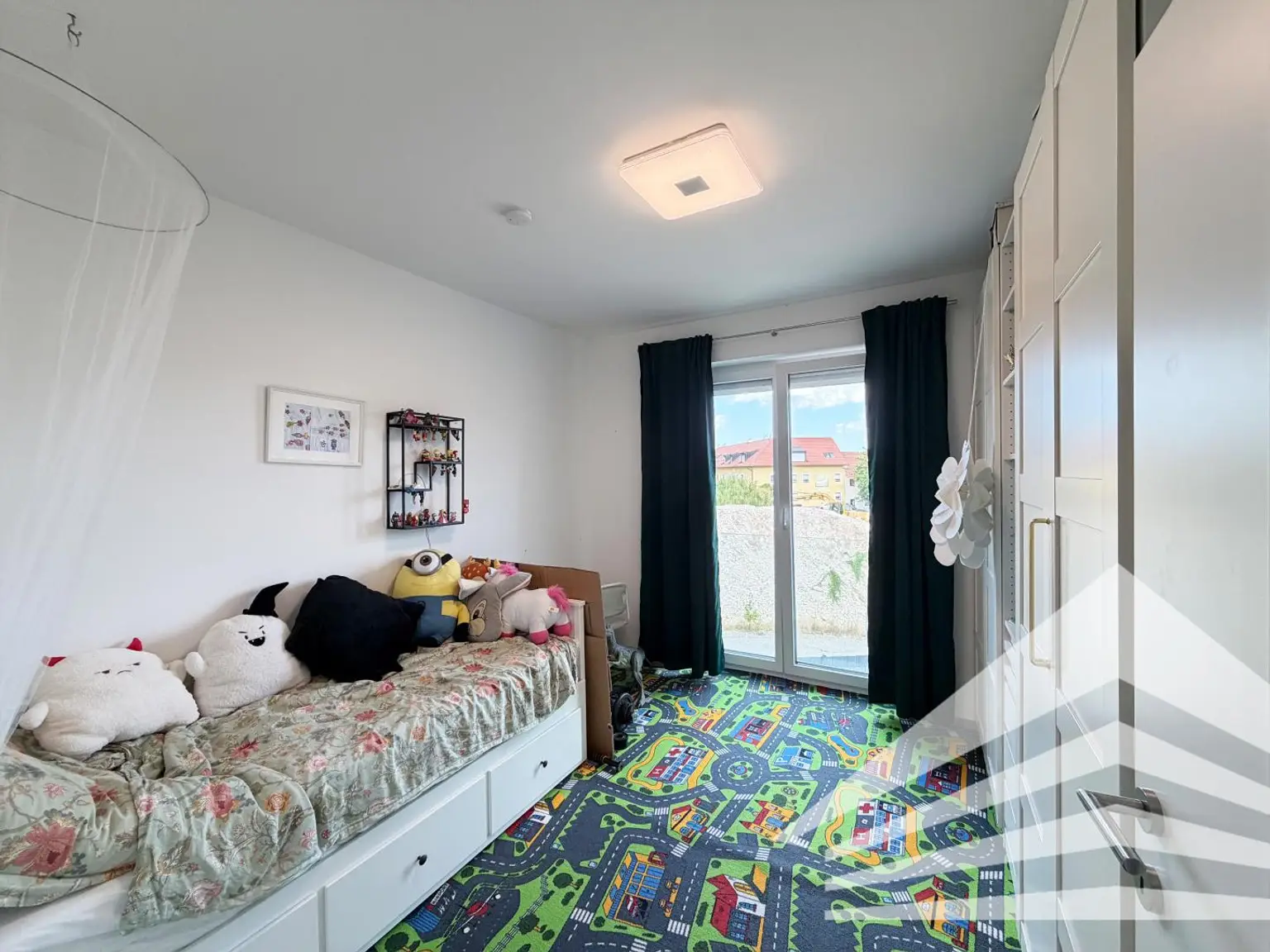 2. Schlafzimmer