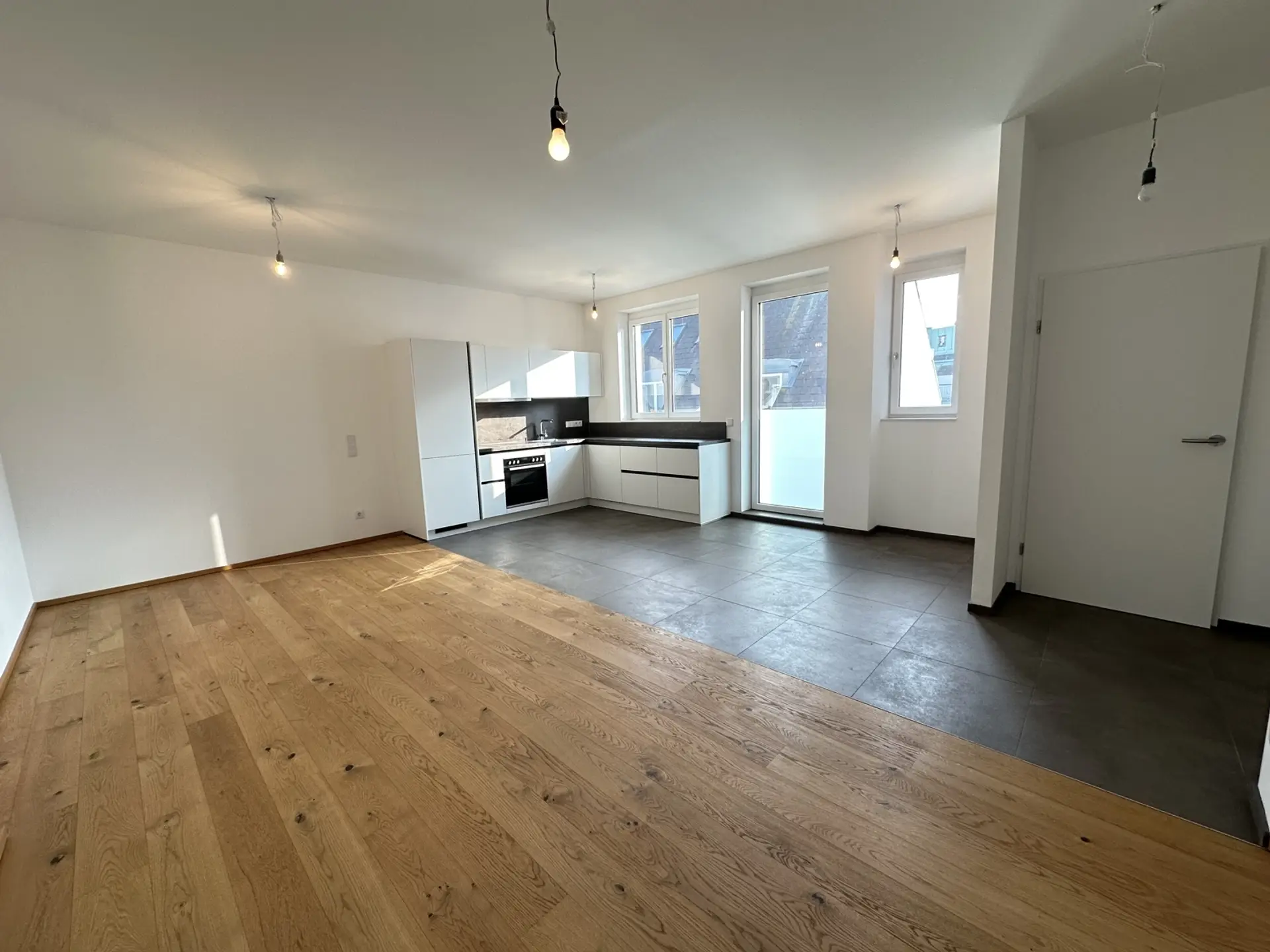 20250325_151154139_iOS