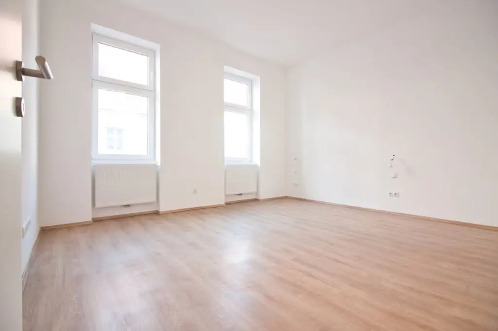 Helle 2-Zimmer-Wohnung | separierte Küche | großzügiges Bad