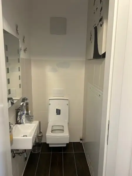 Wunderbare Dachgeschosswohnung in Top Lage mt Garage im Eigentum