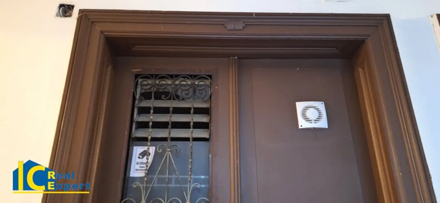 Büro Top 6 im Hochparterre
