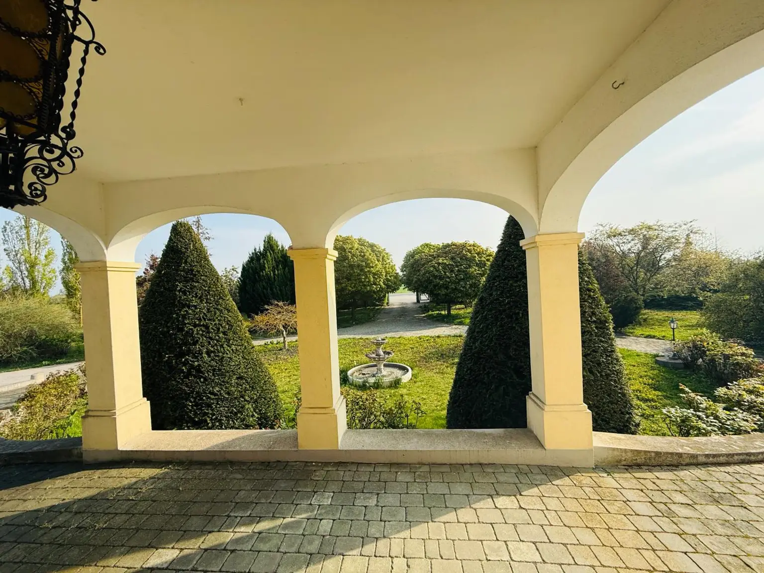 Ausblick vom Haupteingang