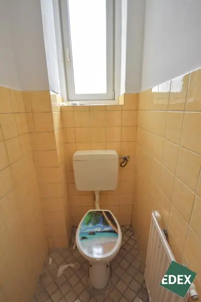 Altbauwohnung mit 68 m² zum Sanieren – ruhige Lage im 10. Bezirk