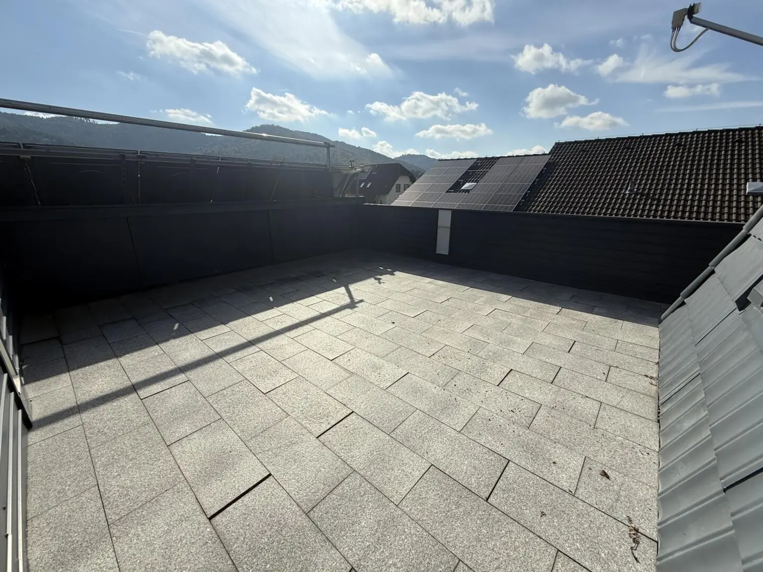 Provisionsfrei!! Großzügige Eigentumswohnung mit Garten, Terrasse & 2 Garagen in Gratwein-Straßengel