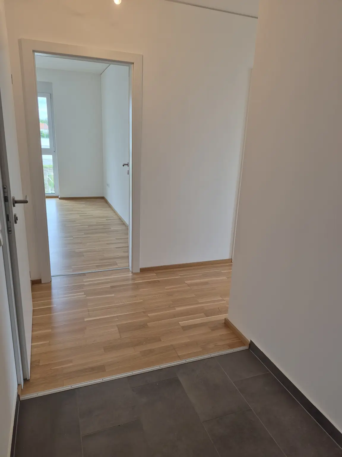 Neubau: Ca. 76 m² Wohnung mit Balkon