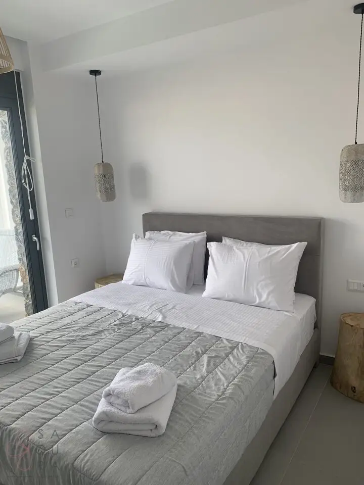 IMG-6d8d61c37425acdc2a6dbeefa4adccd4-V