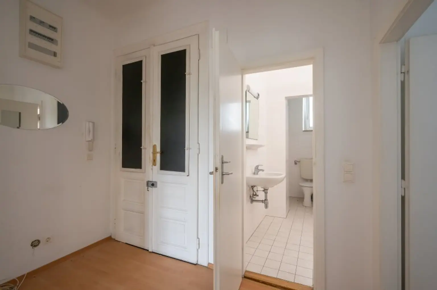 ++Fasangarten++ Altbau mit Potenzial – 2 Zimmer zum Sanieren