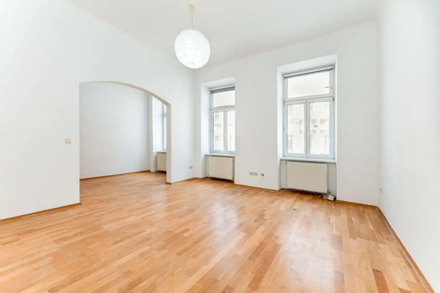Großzügige 2-Zimmer-Wohnung in U-Bahn-Nahe in Ottakring zu vermieten!