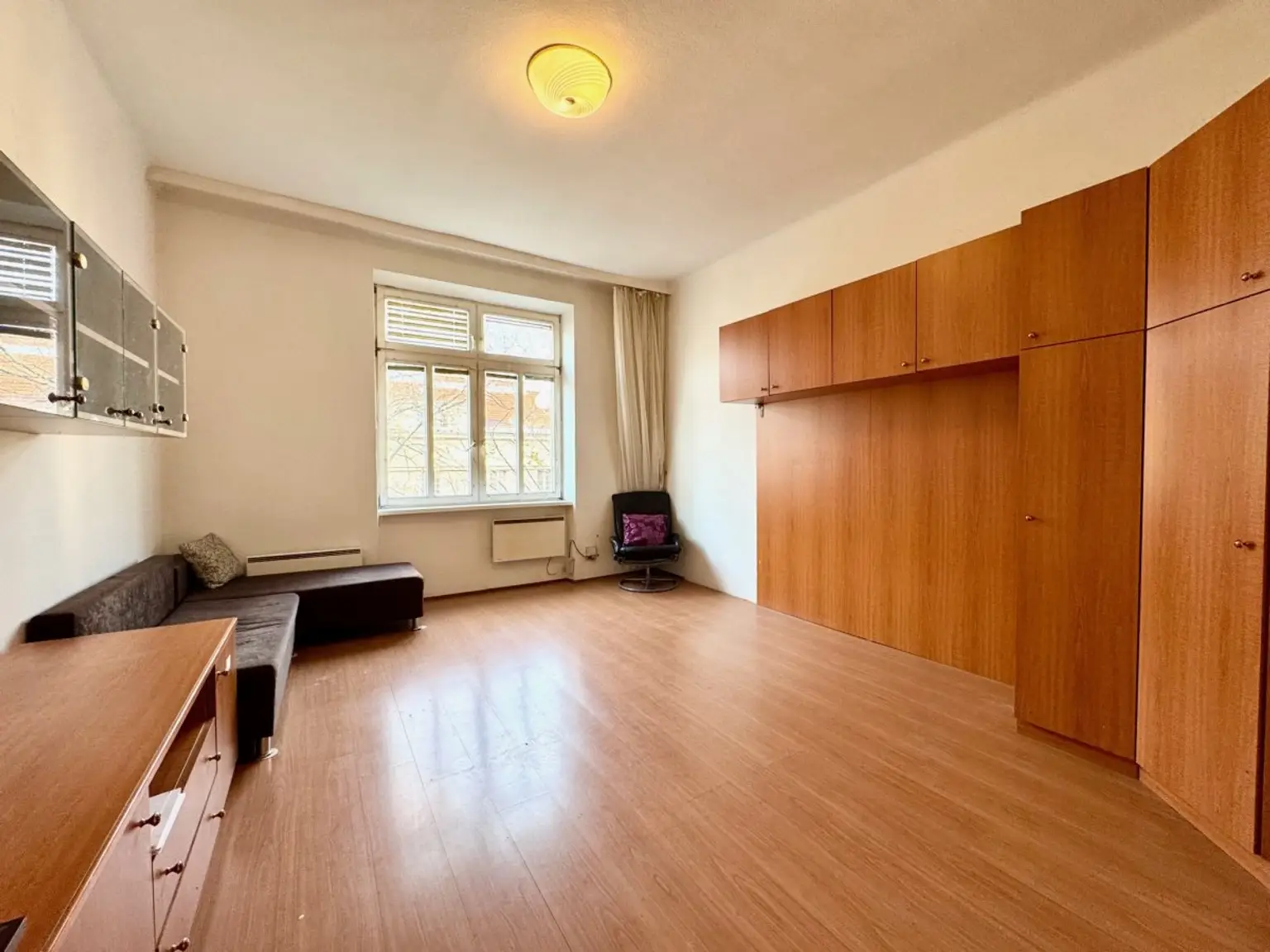 J | ++ NEU ++ ALTBAUWOHNUNG mit großem Potenzial | Prima Service Immobilien
