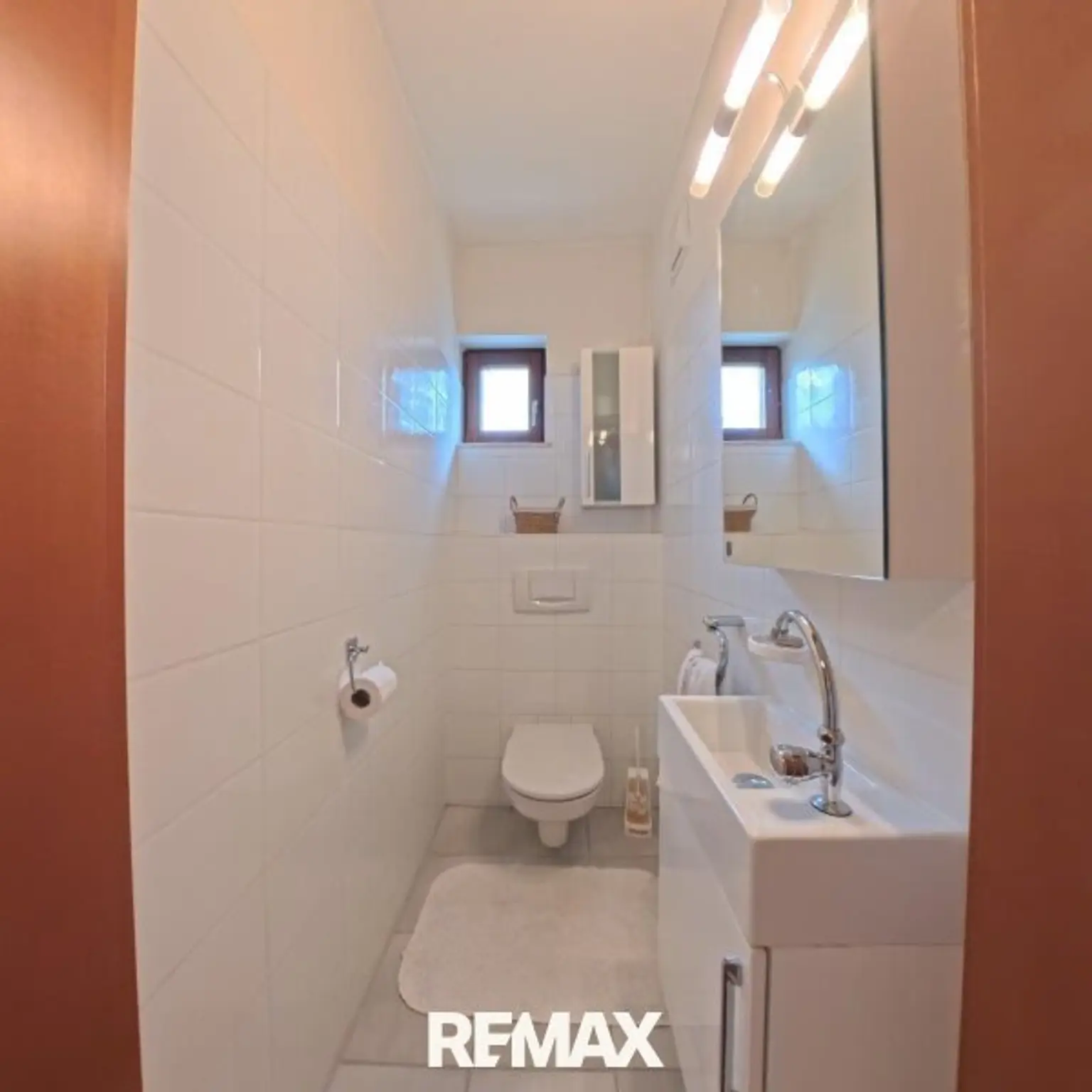 16 Toilette EG