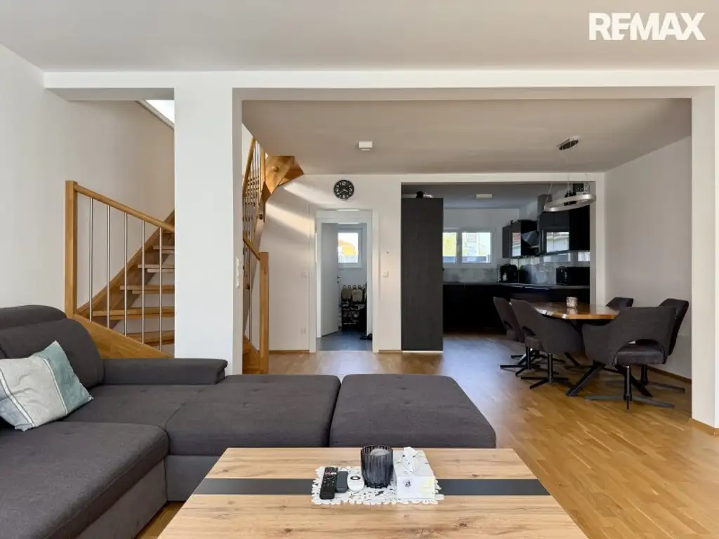 Neubauliebe – Haus mit ca. 117 m² und 2 Parkplätzen in Theresienfeld zu kaufen!