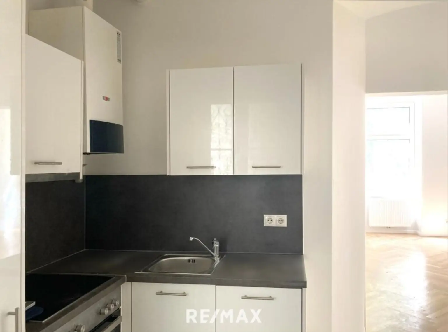 Hell, freundlich und nahe U3: Tolle 2-Zimmerwohnung in 1150 Wien