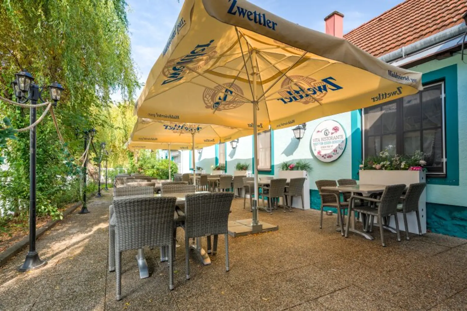 Pizzeria - Außenbereich