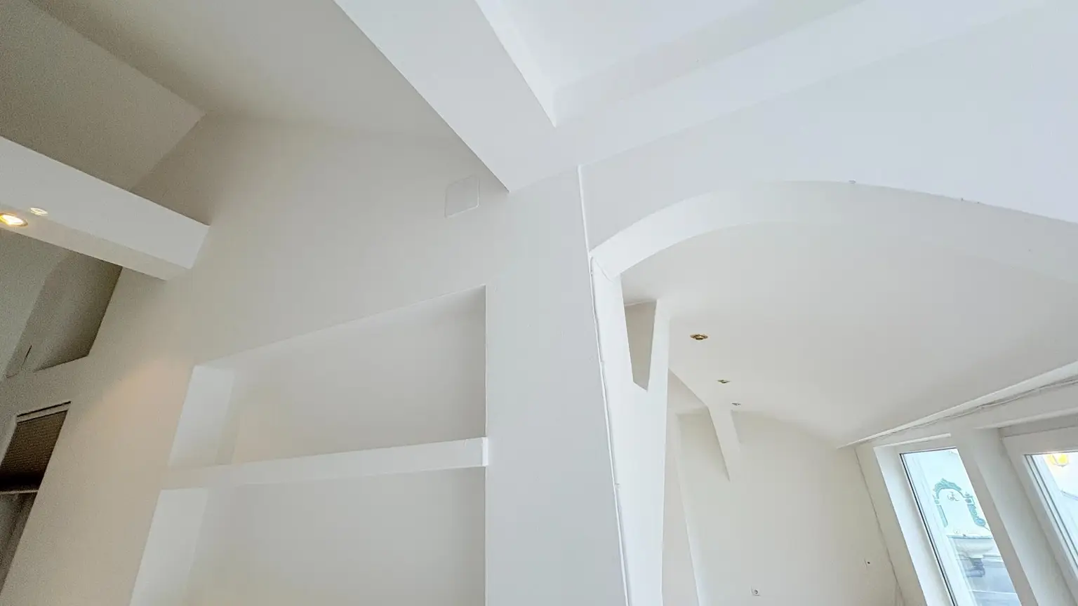 Über den Wolken nahe dem Servitenviertel/Clusiusgasse DG mit Terrasse ca. 11m²!