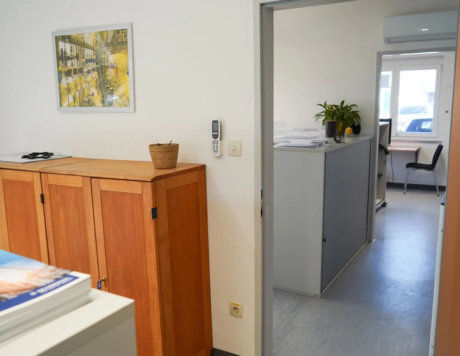 Gewerbe Halle und Büro zu mieten in Villach.
