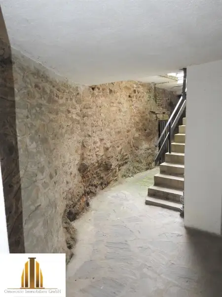 Ehemaliges Gästehaus im Villencharakter mit Blick auf die Rosenburg im Kamptal (Waldviertel)! 6,5 km von Horn entfernt!