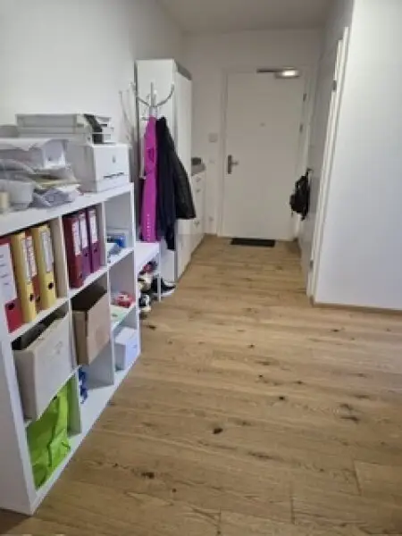 3 Zimmer Mietwohnung mit Loggia und Garage auf Wunsch