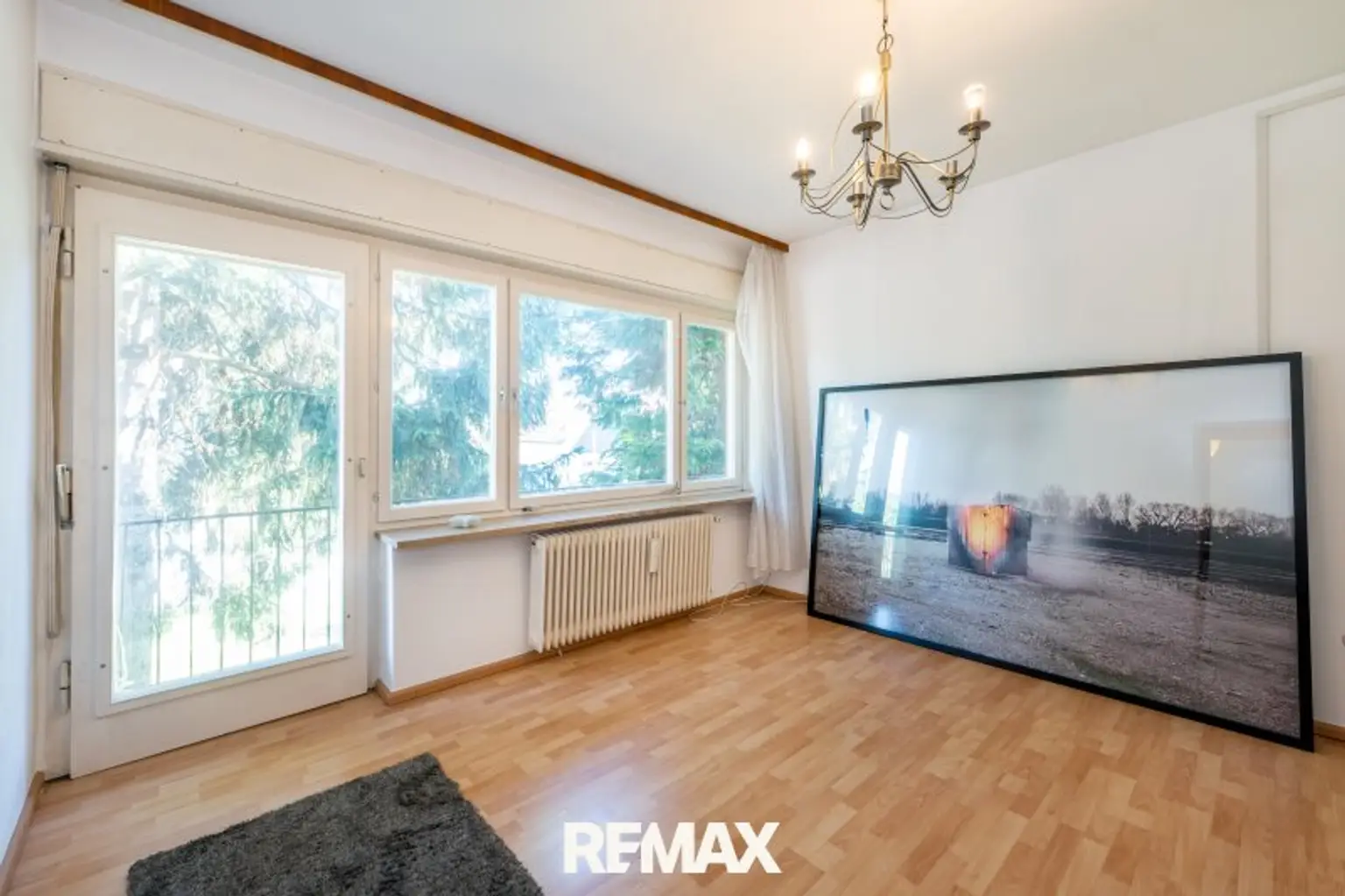 Zimmer mit Zugang Balkon