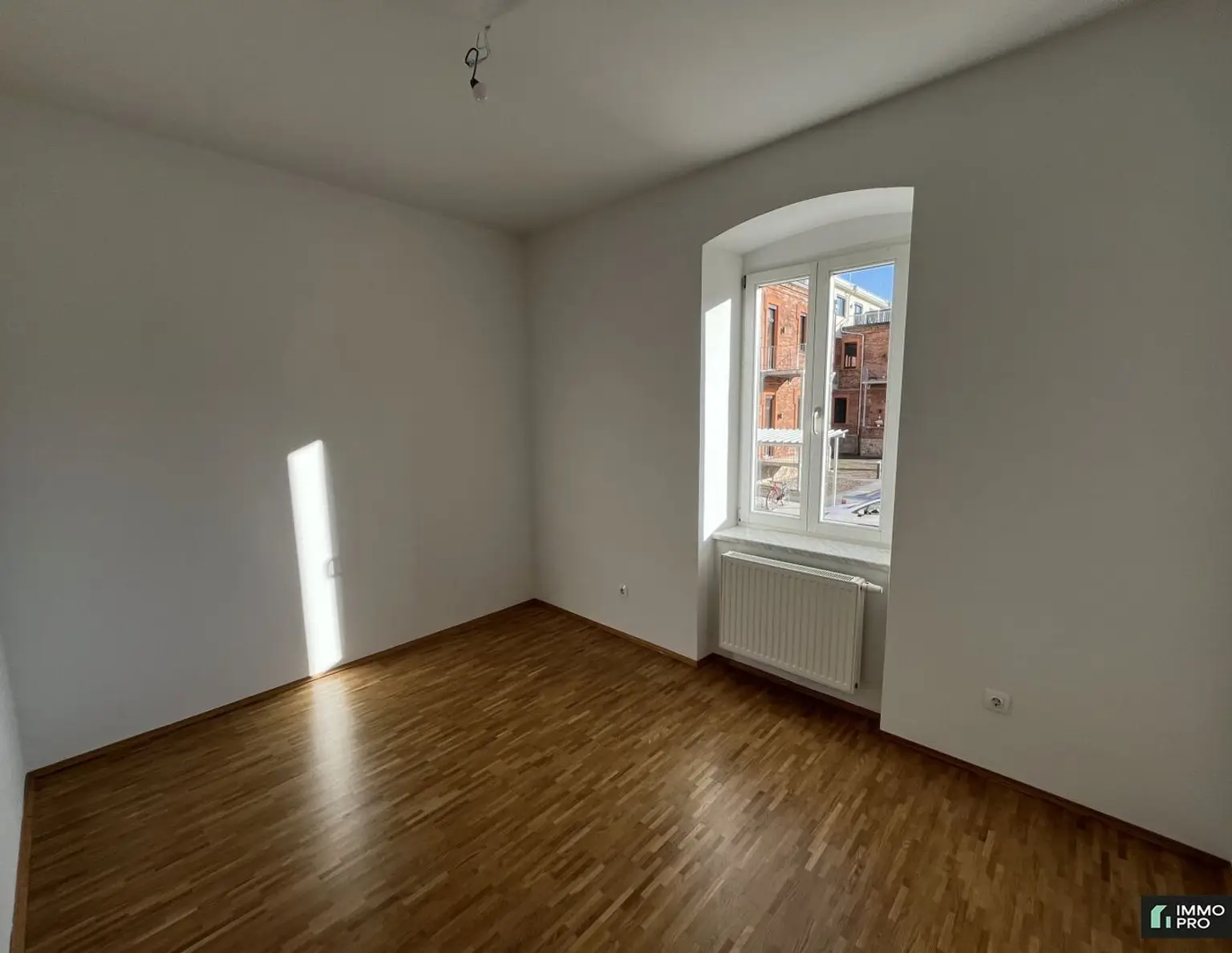 #LEOBEN #JUDENDORF #STIWOG #1,5-ZIMMER WOHNUNG #SANIERT #MIETEN #PARKPLATZ #PROVISIONSFREI #INKL. HK-ACCONTO
