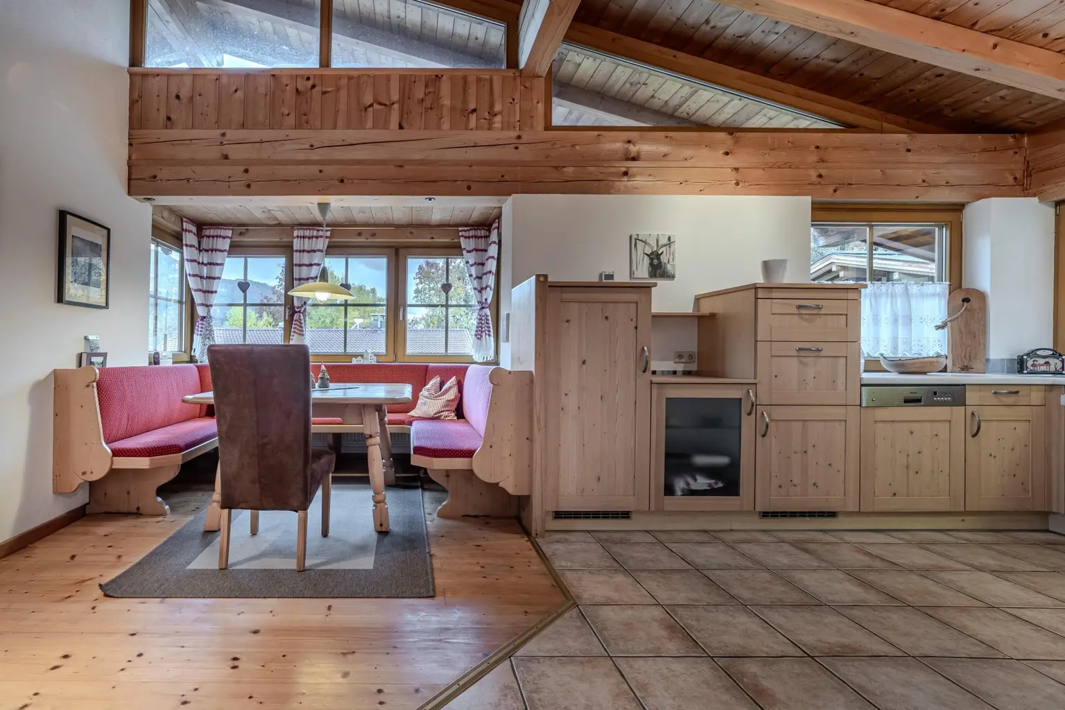 Wunderschöne Penthousewohnung mit imposantem Kaiserblick in Toplage