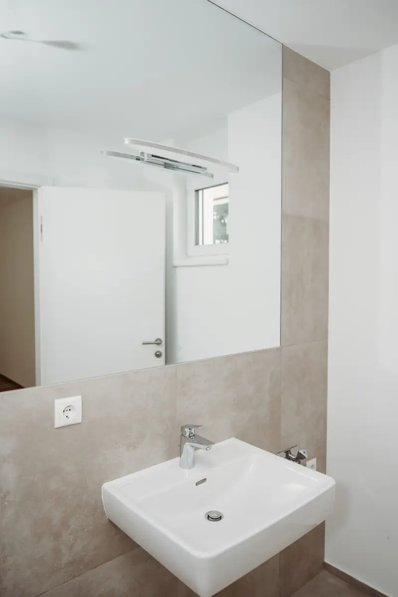 Moderne 2-Zimmer-Wohnung mit Balkon – Wohnen an der Alten Donau