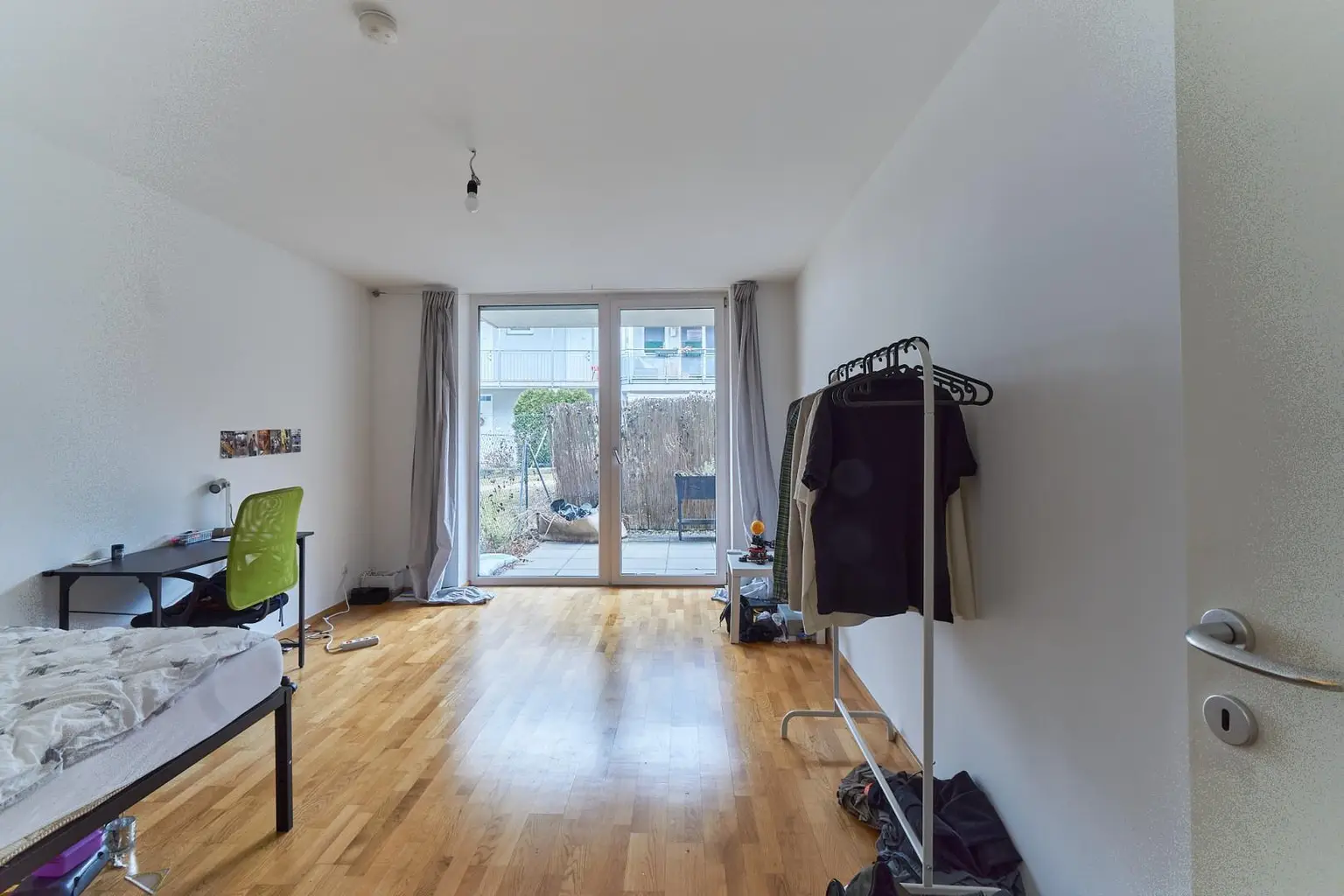 Schlafzimmer 2