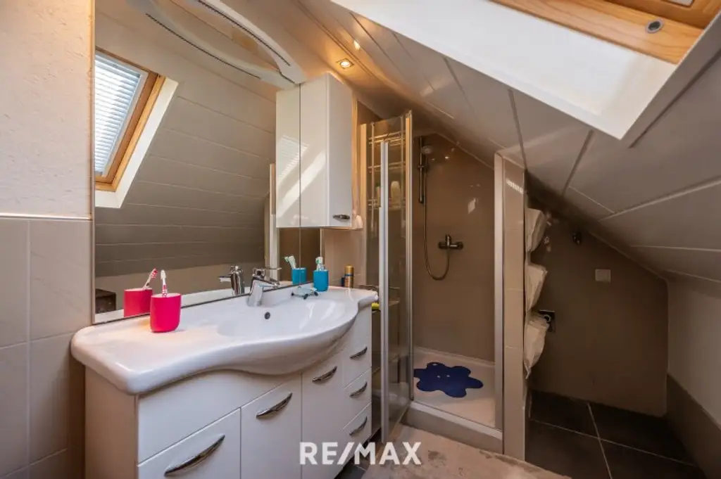 Viel Potenzial: Großzügiges Familienhaus vor den Toren Wiens