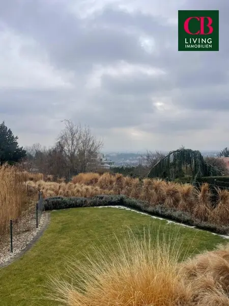 EXKLUSIVE VILLA IN BESTER LAGE – Wohnen, wo der Himmel Wien küsst !!
