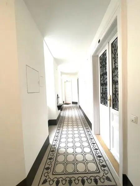 Charmante  2-Zimmer-Wohnung - neu saniert - in 1150 Wien!