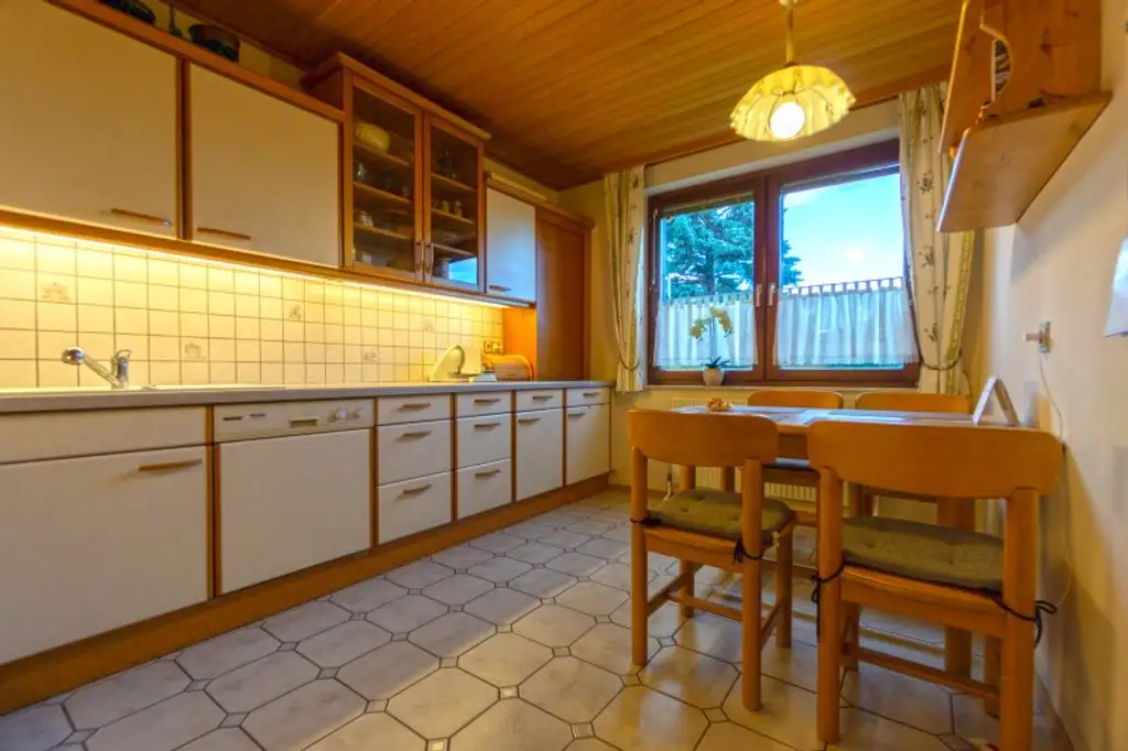 Top gepflegtes, voll unterkellertes Haus mit Ausbaupotential, bei Michelhausen im Tullnerfeld