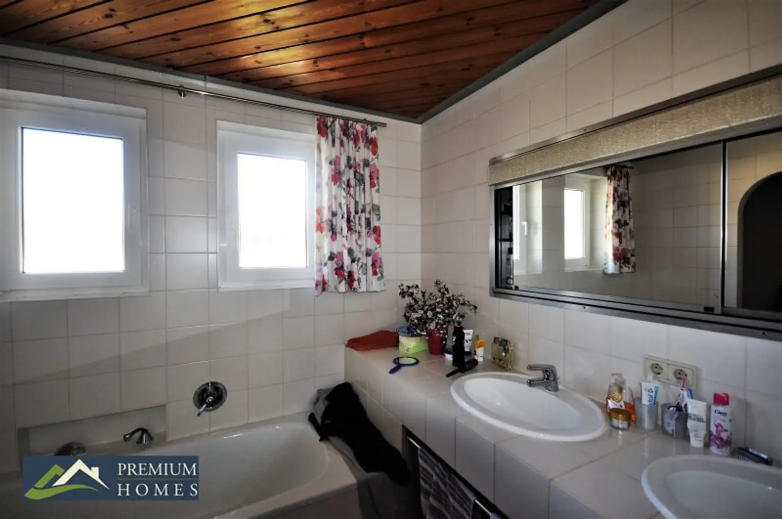 WÖRGL - Haus mit schönem, gepflegten Garten zur Miete