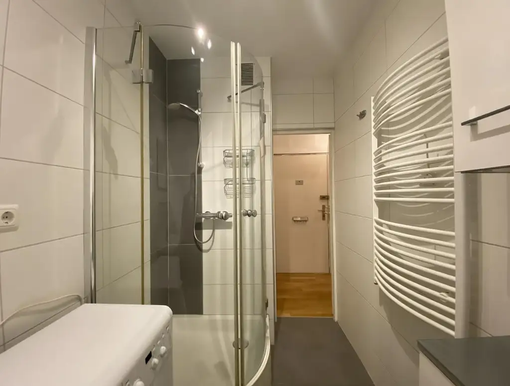 1-Zimmer-Wohnung direkt bei der U3 Zippererstraße