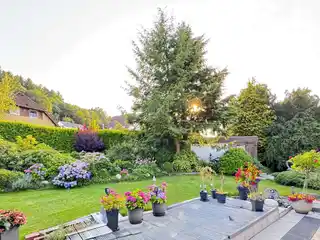 Terrasse und Garten