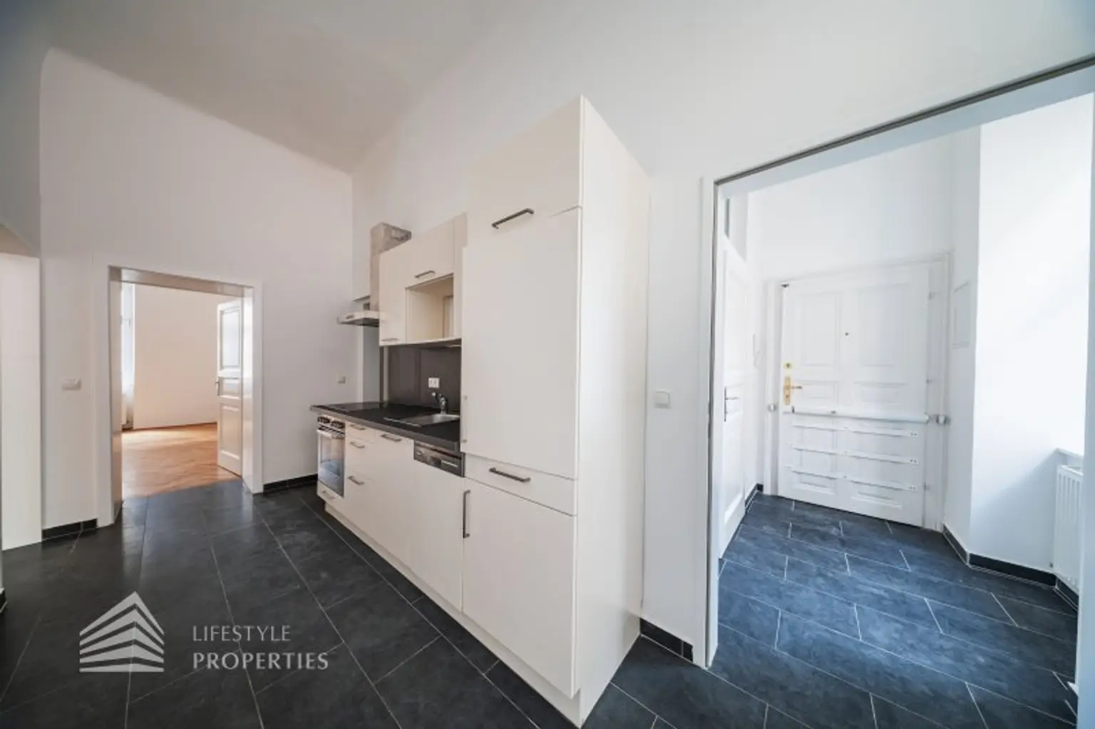 Helle 2-Zimmer Wohnung, Nähe Wiedner Hauptstraße